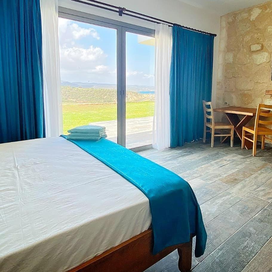 Agios Sergios Tekos Golden Hill Hotel & Restaurant At Karpaz מראה חיצוני תמונה